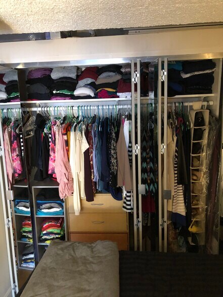 Building Photo - 12 Stoneholm St