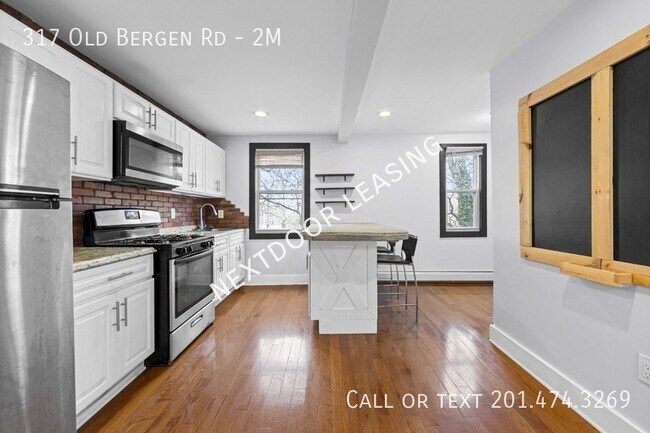 Building Photo - 317 Old Bergen Rd