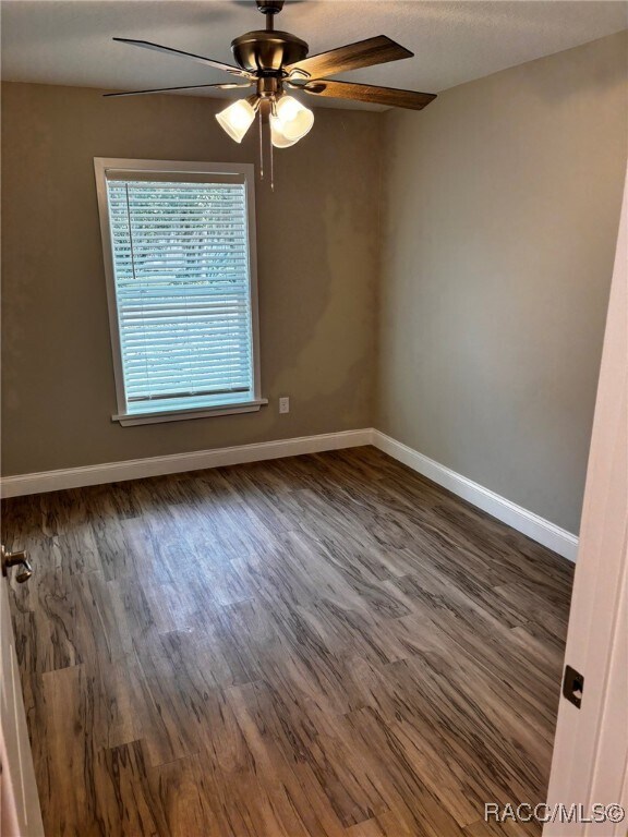 Building Photo - 2418 CR 451