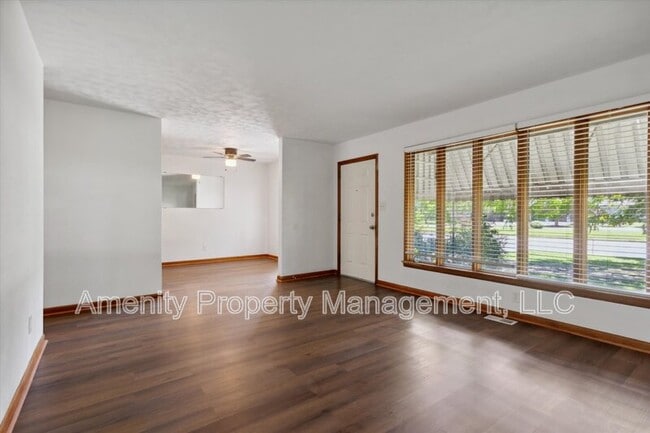 Building Photo - 1405 Todds Ln