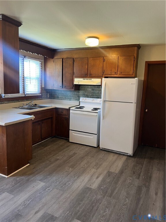 Building Photo - 901 Cedar Level Rd