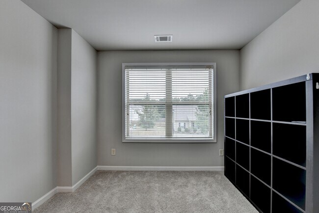 Building Photo - 1145 Glenwyck Dr