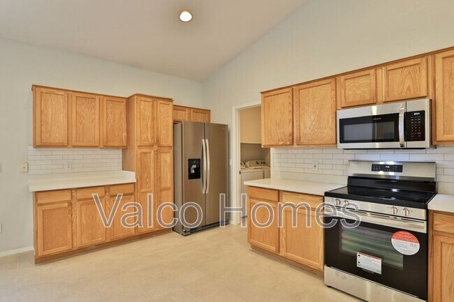 Building Photo - 20695 N 94th Dr