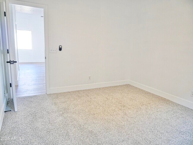 Building Photo - 1187 E Cowboy Cove Trail