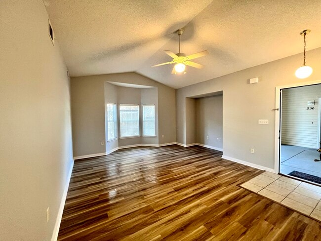 Building Photo - 1501 Partin Dr N