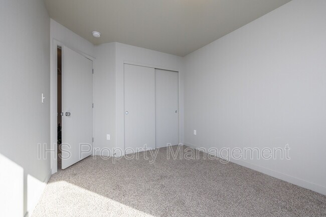 Building Photo - 311 Dawson Ln