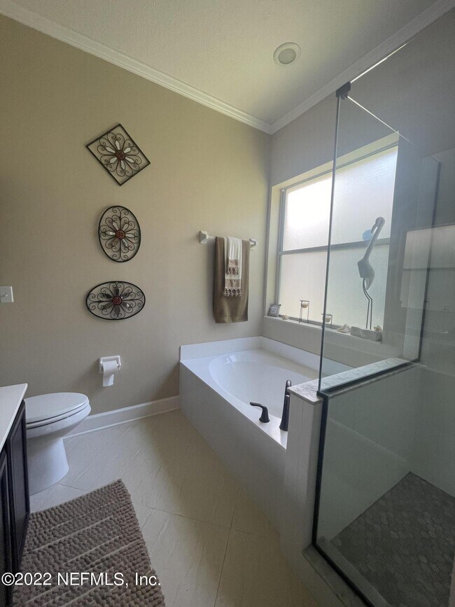 Building Photo - 204 Salt Grass Ct