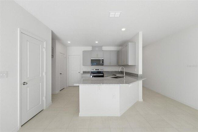 Building Photo - 2791 Raindrop Run St