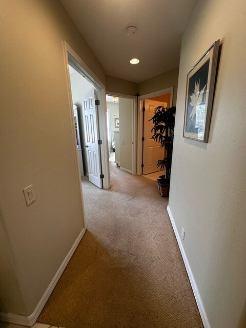 Building Photo - 16411 Millstone Cir