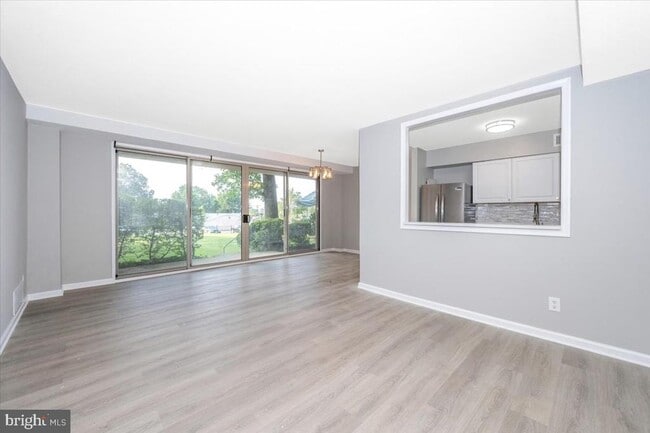 Building Photo - 4410 Oglethorpe St