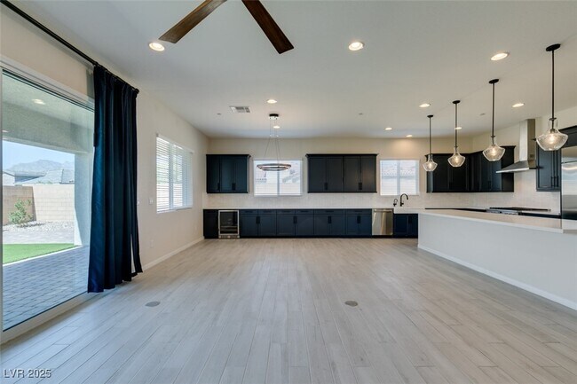 Building Photo - 10973 Krista Leigh Ave
