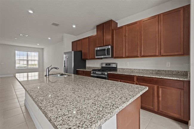 Building Photo - 2432 Hearth Dr