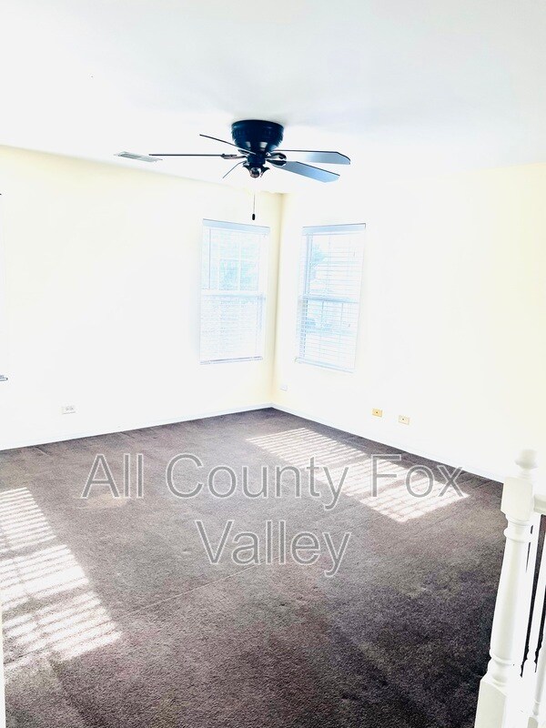 Building Photo - 2340 Stoughton Cir