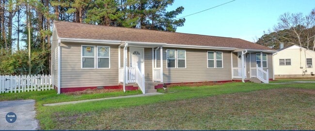 Primary Photo - 2251 Onslow Dr