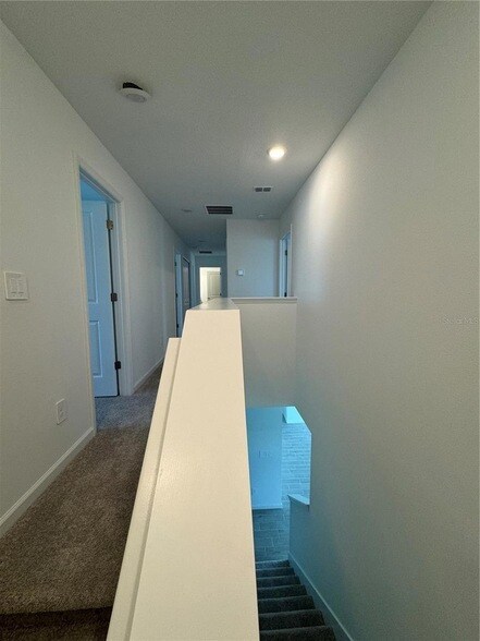 Building Photo - 6660 SW 89th Loop