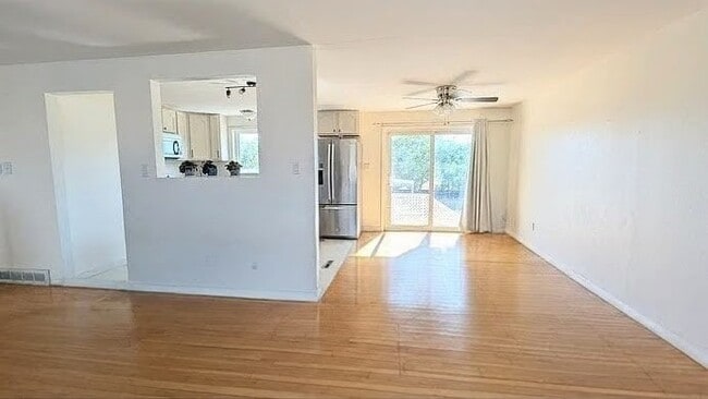 Building Photo - 1340 Dawson Dr