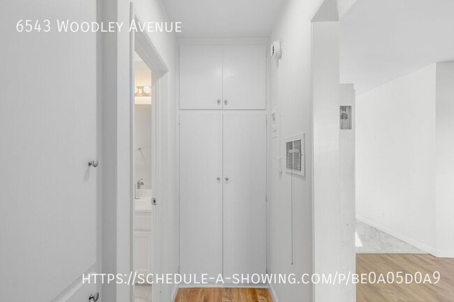 Building Photo - Newly remodeled 1 Bed + 1 Bath