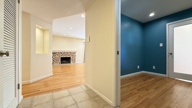 Building Photo - 4BD/2BA Willow Glen Home with Remodeled Chef's Kitchen