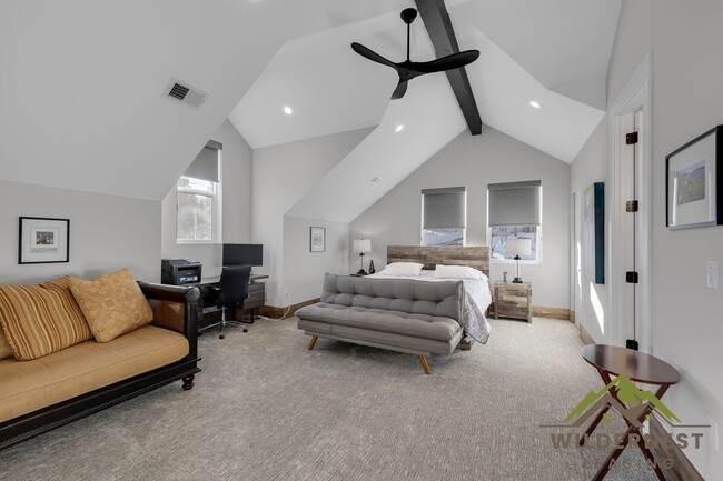 Building Photo - Stunning Luxury Mountain Home with Panoramic Views