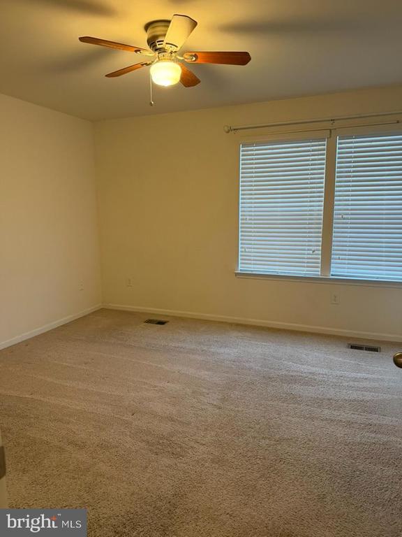 Building Photo - 293 Magellan Dr