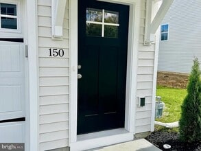 Building Photo - 150 Copperleaf Dr