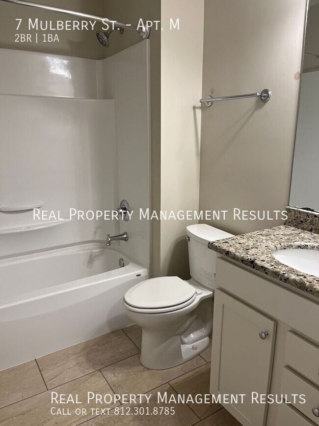 Building Photo - 7 Mulberry St