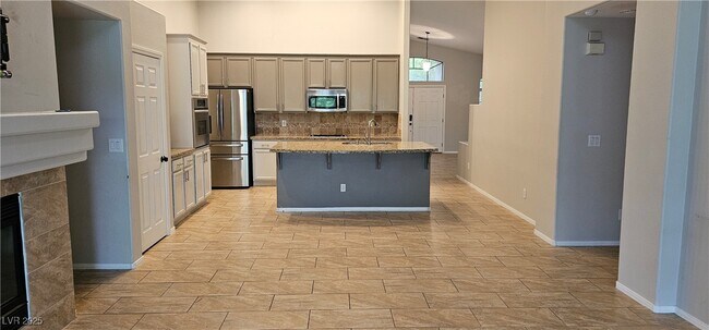 Building Photo - 10618 Bonnyhill St