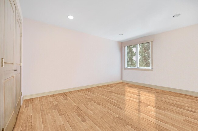Building Photo - 58 Miller Ave