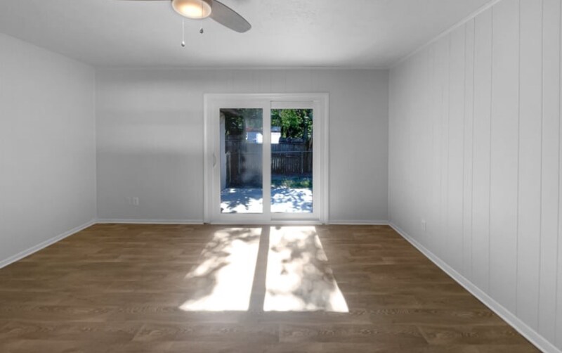 Building Photo - 2361 Leonid Rd
