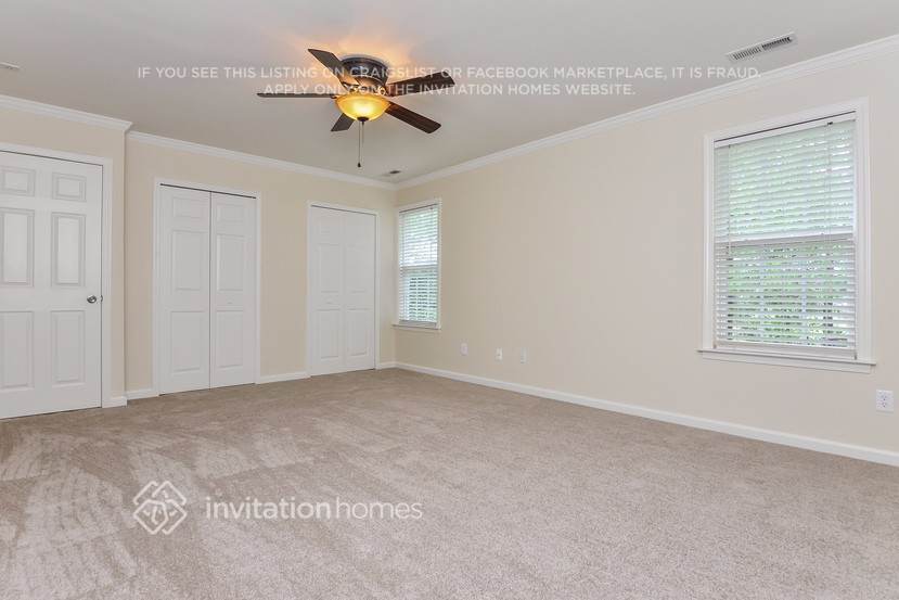 Building Photo - 5600 Keowee Way