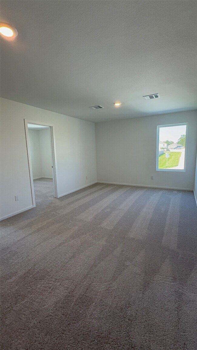 Building Photo - 16262 Bergara Bend Dr