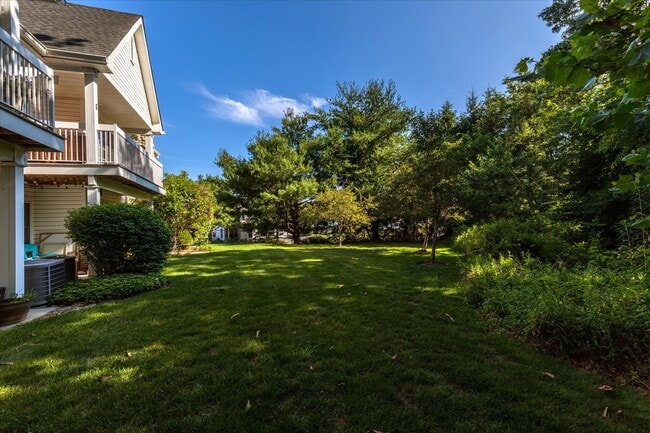 Building Photo - 16 Juneau Ct