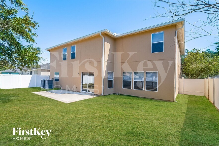 Building Photo - 1479 Dunns Lake Dr E