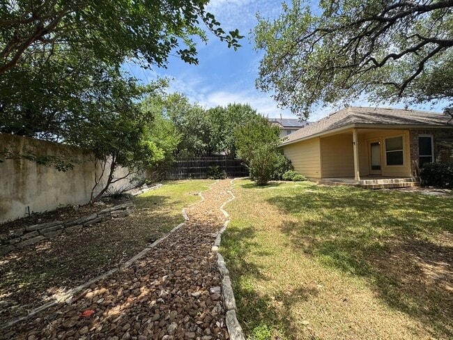 Building Photo - 20502 Wild Springs Dr