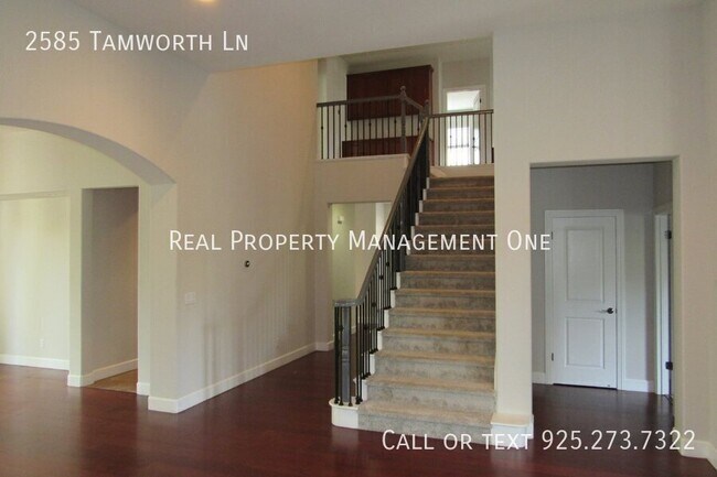 Building Photo - 2585 Tamworth Ln