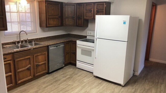 Building Photo - 5194 Wheaton Street