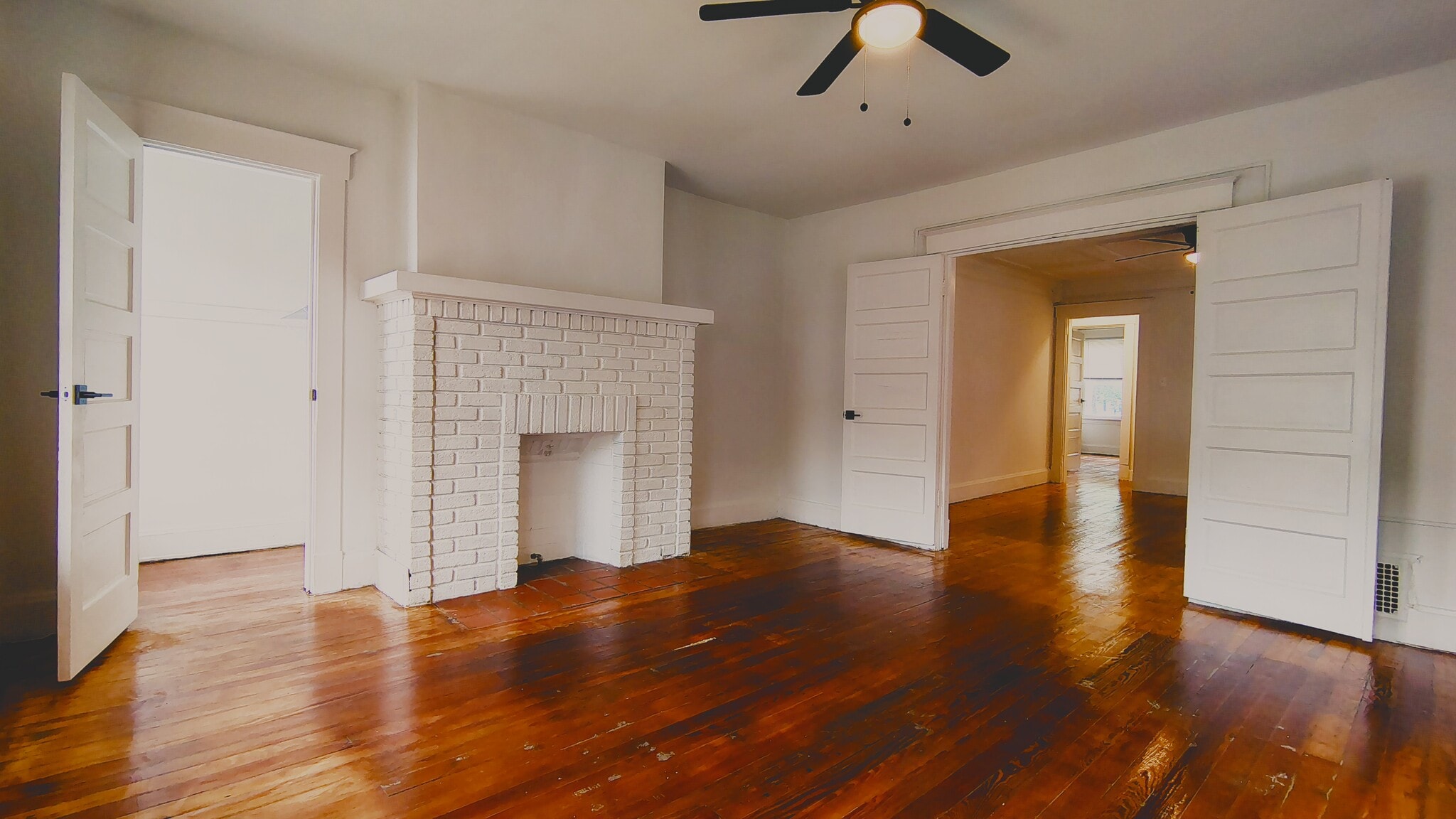 Building Photo - 2110 Howell St