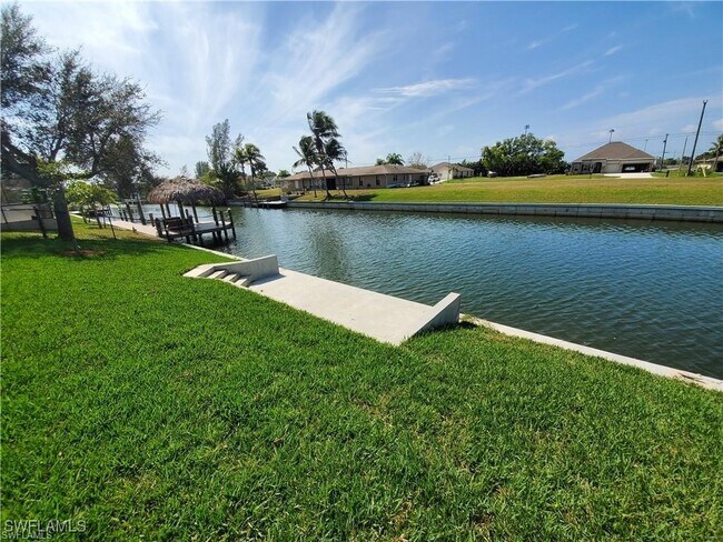 Building Photo - 3416 SW 17th Ave