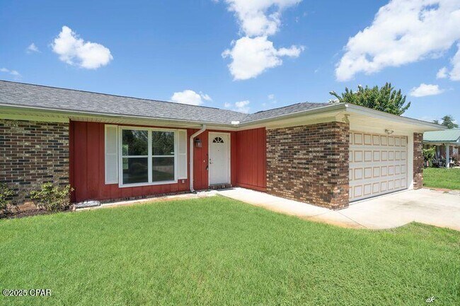 Building Photo - 7088 Hugh Dr