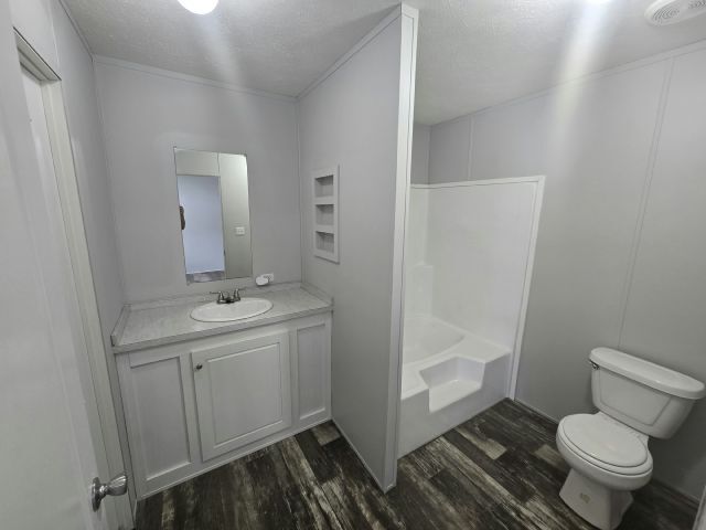 Building Photo - 1234 Reynolds Rd