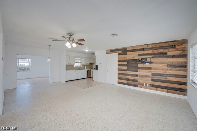 Building Photo - 220 Punta Alta Ct