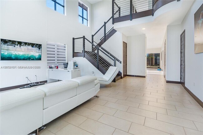 Building Photo - 13659 SW 159th Ave