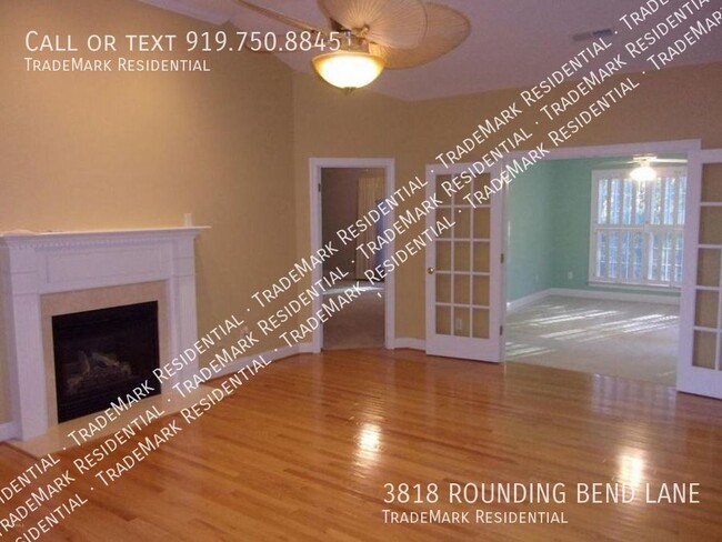 Building Photo - 3818 Rounding Bend Ln