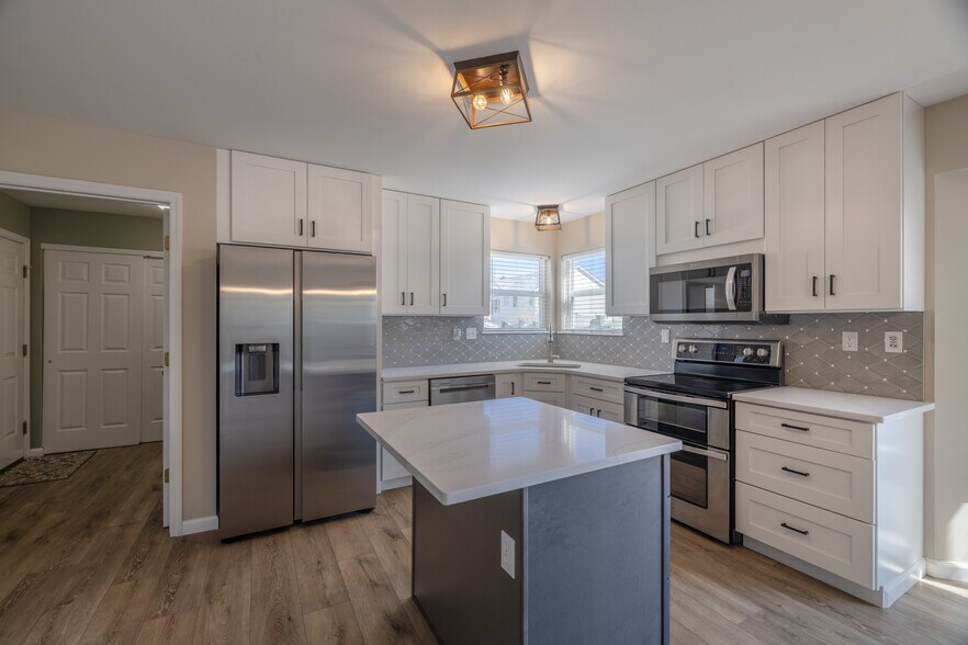 Building Photo - 1061 Dardenne Woods Dr