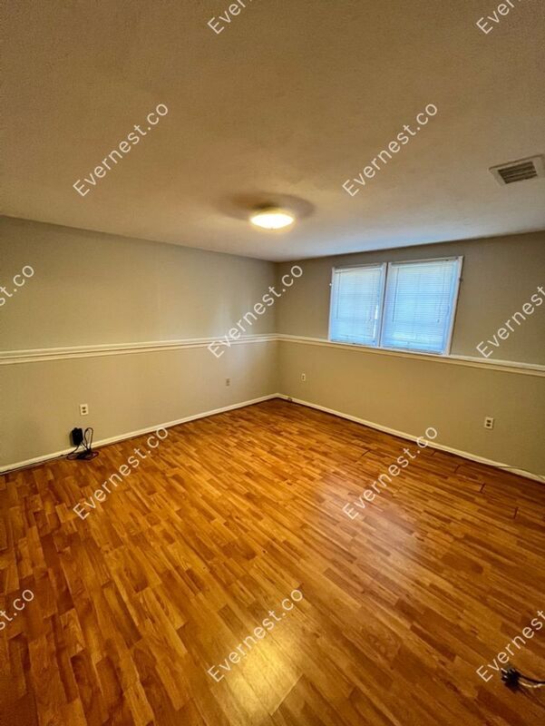 Building Photo - 10217 Wolfe Manor Ct