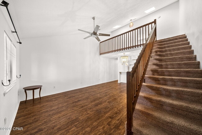 Building Photo - 6504 N Lagoon Dr