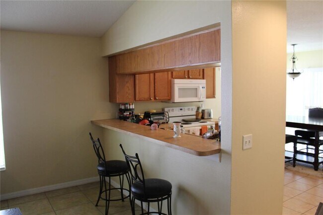 Building Photo - 10309 Avelar Ridge Dr