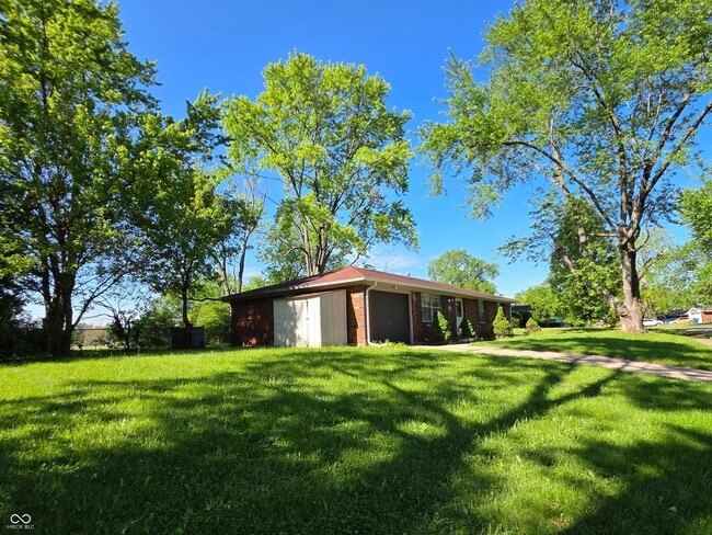 Building Photo - 10359 Chris Dr