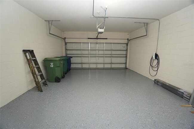 Building Photo - 7001 Interbay Blvd