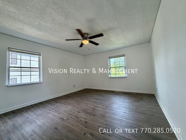 Building Photo - 1070 Ollie Cir NW